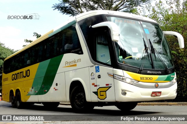 Empresa Gontijo de Transportes 18300 na cidade de São Paulo, São Paulo, Brasil, por Felipe Pessoa de Albuquerque. Número da foto: #12326953.