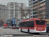Buses Omega 7004 na cidade de Ñuñoa, Santiago, Metropolitana de Santiago, Chile, por Benjamín Tomás Lazo Acuña. Número da foto: #12327151.