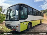 Ônibus Particulares 7146 na cidade de Piranga, Minas Gerais, Brasil, por Eduardo Vieira. Número da foto: #:id.