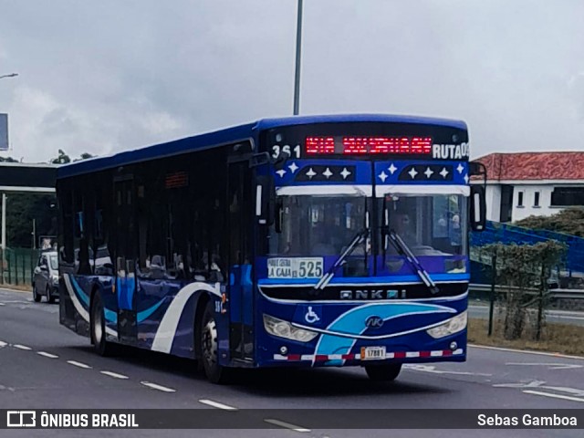 Inversiones La Tapachula 361 na cidade de Pozos, Santa Ana, San José, Costa Rica, por Sebas Gamboa. Número da foto: #12329996.