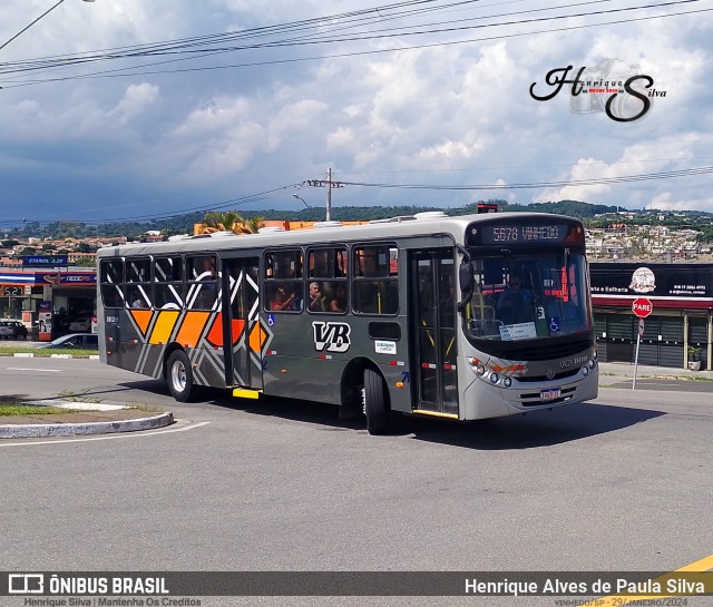 VB Transportes e Turismo 181205 na cidade de Vinhedo, São Paulo, Brasil, por Henrique Alves de Paula Silva. Número da foto: #12329606.