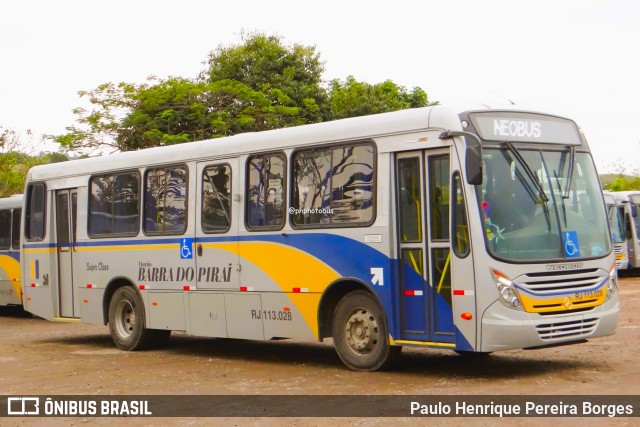 Viação Barra do Piraí Turismo RJ 113.028 na cidade de Barra do Piraí, Rio de Janeiro, Brasil, por Paulo Henrique Pereira Borges. Número da foto: #12329691.