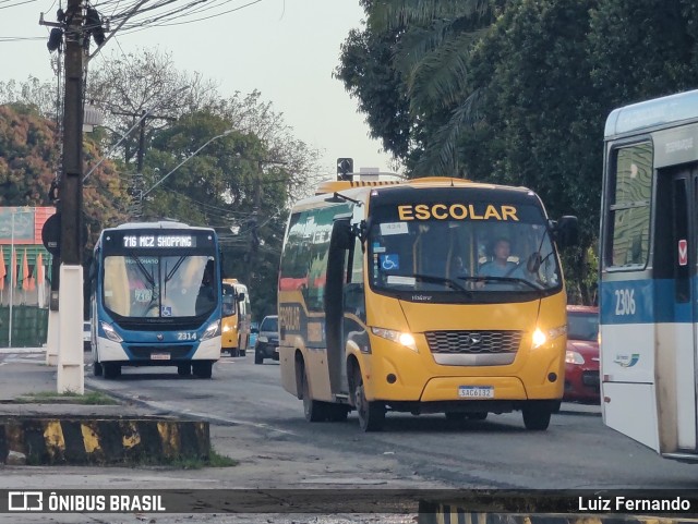 Escolares 32 na cidade de Maceió, Alagoas, Brasil, por Luiz Fernando. Número da foto: #12329211.