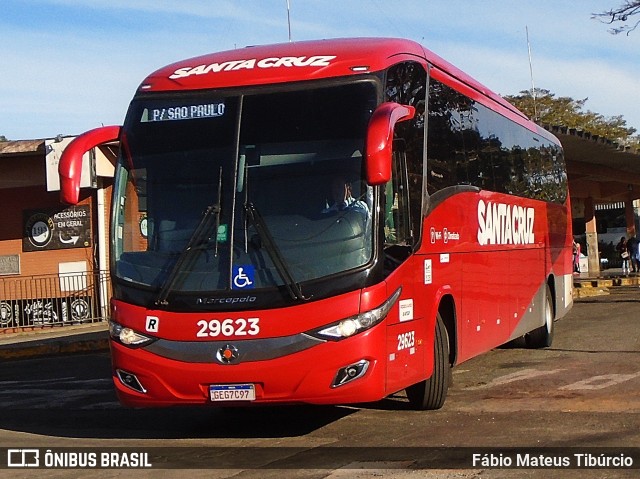 Viação Santa Cruz 29623 na cidade de Três Corações, Minas Gerais, Brasil, por Fábio Mateus Tibúrcio. Número da foto: #12331091.