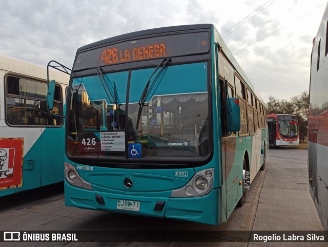 Metbus 591 na cidade de Pudahuel, Santiago, Metropolitana de Santiago, Chile, por Rogelio Labra Silva. Número da foto: #12333235.