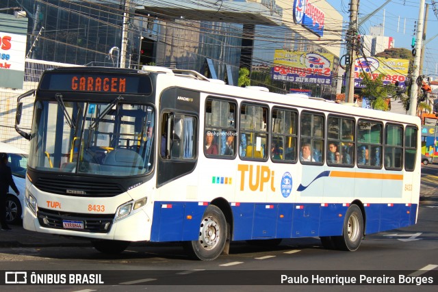 TUPi Transportes Urbanos Piracicaba 8433 na cidade de Piracicaba, São Paulo, Brasil, por Paulo Henrique Pereira Borges. Número da foto: #12334532.