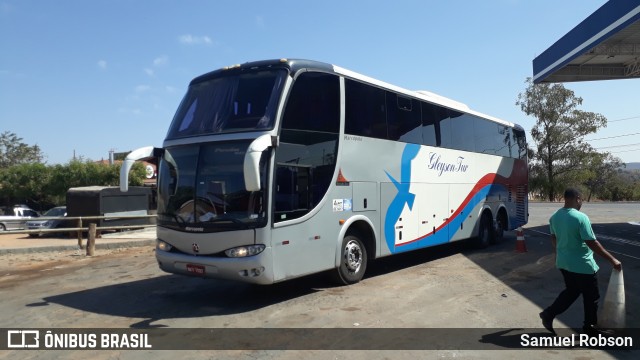 Gleyson Tur 7097 na cidade de Brasília de Minas, Minas Gerais, Brasil, por Samuel Robson. Número da foto: #12333636.