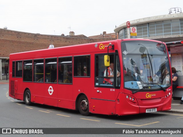 London General SE148 na cidade de Enfield, Greater London, Inglaterra, por Fábio Takahashi Tanniguchi. Número da foto: #12334665.