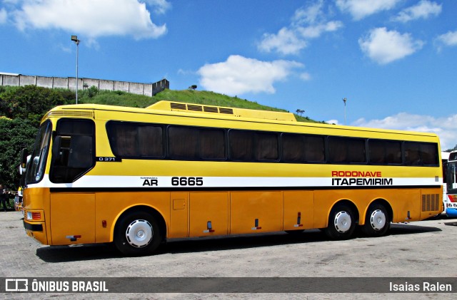 Ônibus Particulares 6665 na cidade de Juiz de Fora, Minas Gerais, Brasil, por Isaias Ralen. Número da foto: #12332492.