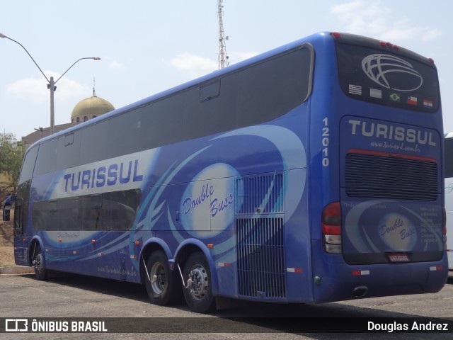 Turissul Catarinense Turismo 12010 na cidade de Trindade, Goiás, Brasil, por Douglas Andrez. Número da foto: #12336248.