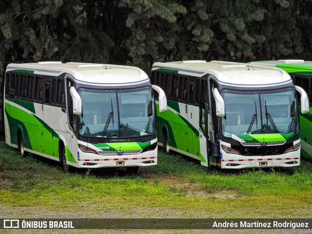 Autobuses sin identificación - Costa Rica 00 na cidade de La Uruca, San José, San José, Costa Rica, por Andrés Martínez Rodríguez. Número da foto: #12335212.