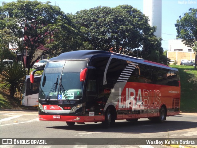 Lirabus 13045 na cidade de Salto, São Paulo, Brasil, por Weslley Kelvin Batista. Número da foto: #12335809.