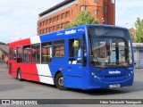 Metroline DEL854 na cidade de Waltham Cross, Hertfordshire, Inglaterra, por Fábio Takahashi Tanniguchi. Número da foto: #12336661.