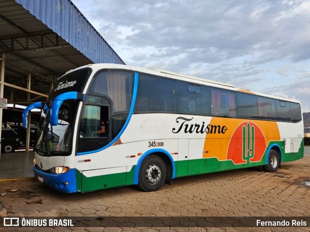 Ônibus Particulares 3452008 na cidade de Montes Claros, Minas Gerais, Brasil, por Fernando Reis. Número da foto: #12338723.