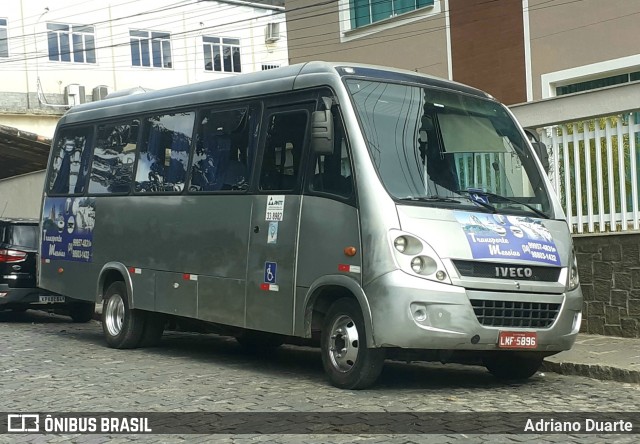 Transporte Messias 5896 na cidade de Petrópolis, Rio de Janeiro, Brasil, por Adriano Duarte. Número da foto: #12338652.