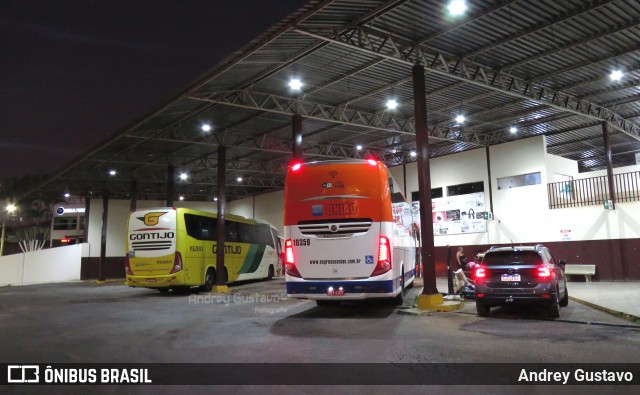 Terminais Rodoviários e Urbanos  na cidade de São Gotardo, Minas Gerais, Brasil, por Andrey Gustavo. Número da foto: #12342096.