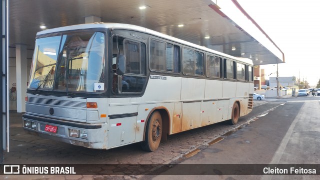 Ônibus Particulares 8800 na cidade de Rio Verde, Goiás, Brasil, por Cleiton Feitosa. Número da foto: #12341514.