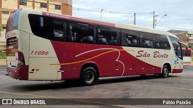Viação São Bento Ribeirão Preto 11030 na cidade de Ribeirão Preto, São Paulo, Brasil, por Fábio Paixão. Número da foto: #12341403.
