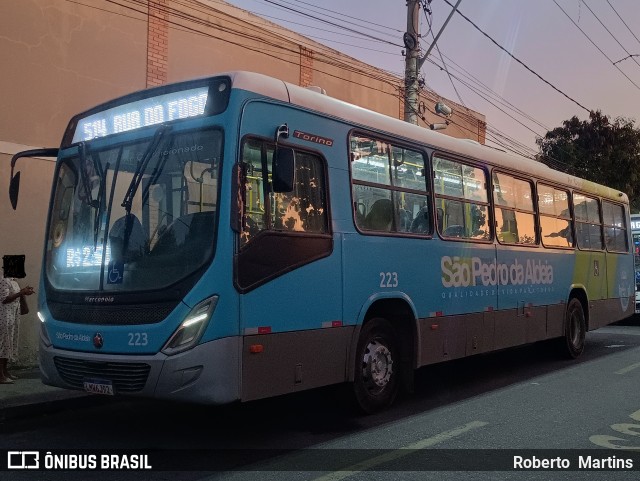 Auto Viação Salineira 223 na cidade de São Pedro da Aldeia, Rio de Janeiro, Brasil, por Roberto  Martins. Número da foto: #12297875.