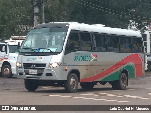 Prefeitura Municipal de Arvoredo QIV6770 na cidade de Seara, Santa Catarina, Brasil, por Luís Gabriel H. Macedo. Número da foto: #12296315.