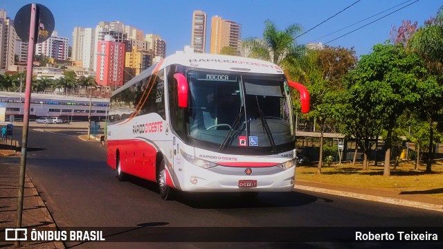 Rápido D´Oeste 14230 na cidade de Ribeirão Preto, São Paulo, Brasil, por Roberto Teixeira. Número da foto: #12298074.
