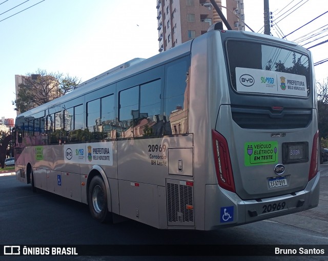Viação Globo 20969 na cidade de Belo Horizonte, Minas Gerais, Brasil, por Bruno Santos. Número da foto: #12296833.
