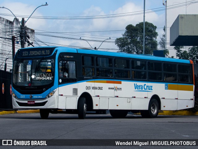 Expresso Vera Cruz 069 na cidade de Recife, Pernambuco, Brasil, por Wendel Miguel /MIGUELPHOTOBUS. Número da foto: #12296720.
