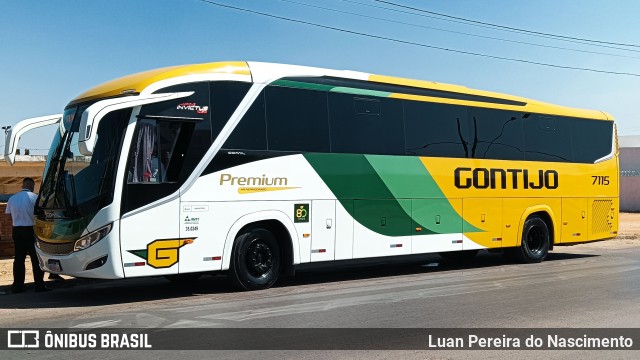Empresa Gontijo de Transportes 7115 na cidade de Pirapora, Minas Gerais, Brasil, por Luan Pereira do Nascimento. Número da foto: #12348614.