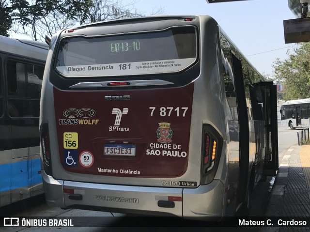 Transwolff Transportes e Turismo 7 8717 na cidade de São Paulo, São Paulo, Brasil, por Mateus C.  Cardoso. Número da foto: #12347803.
