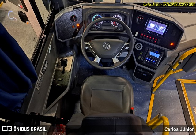 Caio Induscar E-VOLKSBUS 18.320/SL na cidade de São Paulo, São Paulo, Brasil, por Carlos Júnior. Número da foto: #12350082.