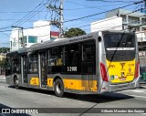 Viação Metrópole Paulista - Zona Leste 3 2100 na cidade de São Paulo, São Paulo, Brasil, por Gilberto Mendes dos Santos. Número da foto: #12347685.