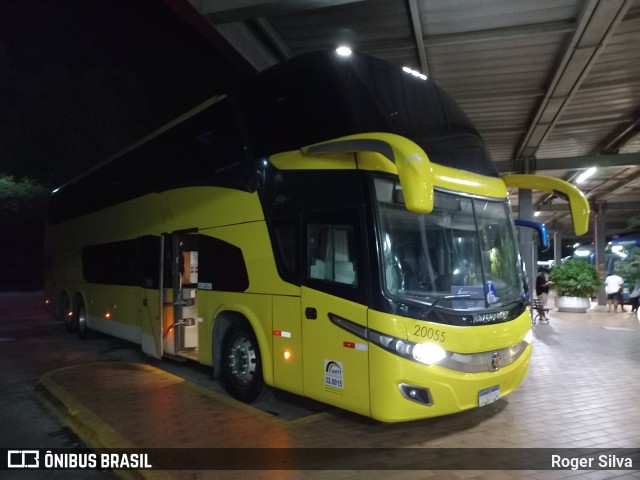 Ônibus Particulares 20055 na cidade de Queluz, São Paulo, Brasil, por Roger Silva. Número da foto: #12351106.