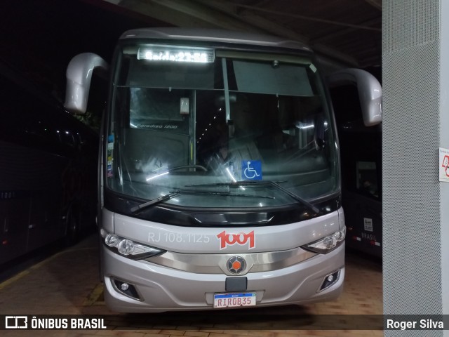 Auto Viação 1001 RJ 108.1125 na cidade de Queluz, São Paulo, Brasil, por Roger Silva. Número da foto: #12351104.