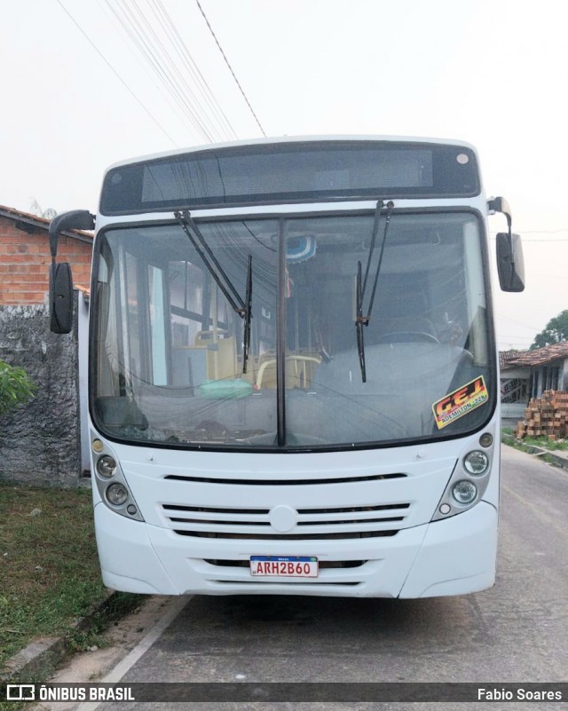Ônibus Particulares 2B60 na cidade de Bragança, Pará, Brasil, por Fabio Soares. Número da foto: #12350230.