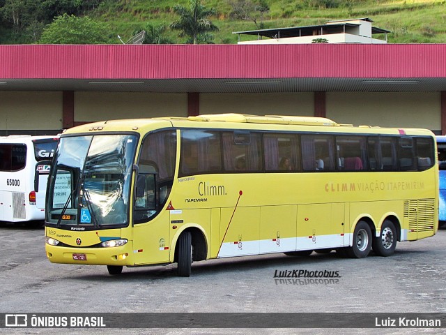 Viação Itapemirim 8869 na cidade de Juiz de Fora, Minas Gerais, Brasil, por Luiz Krolman. Número da foto: #12354586.