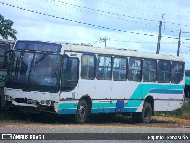 Ônibus Particulares 691 na cidade de Ferreiros, Pernambuco, Brasil, por Edjunior Sebastião. Número da foto: #12354472.