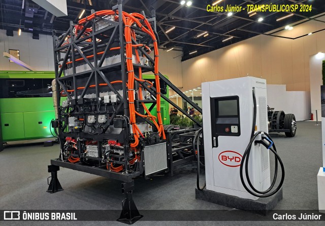 BYD - Build Your Dreams 0000 na cidade de São Paulo, São Paulo, Brasil, por Carlos Júnior. Número da foto: #12352233.