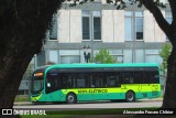 Expresso Azul JB304 na cidade de Curitiba, Paraná, Brasil, por Alessandro Fracaro Chibior. Número da foto: #12352528.