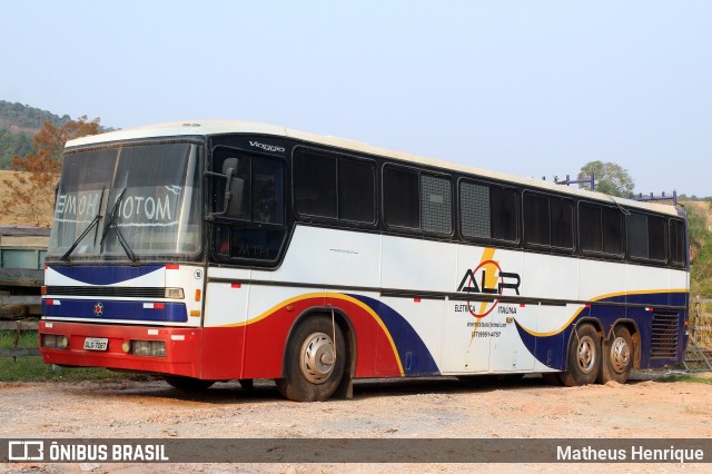 Ônibus Particulares 1001 na cidade de Ewbank da Câmara, Minas Gerais, Brasil, por Matheus Henrique. Número da foto: #12355144.