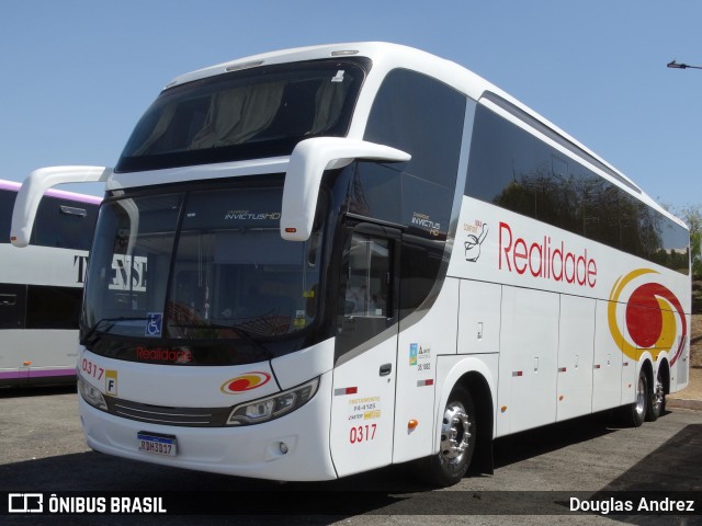 Realidade Transportes e Turismo 0317 na cidade de Trindade, Goiás, Brasil, por Douglas Andrez. Número da foto: #12355757.