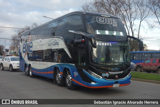 Pullman Eme Bus 134 na cidade de Chillán, Ñuble, Bío-Bío, Chile, por Sebastián Ignacio Alvarado Herrera. Número da foto: #12357162.