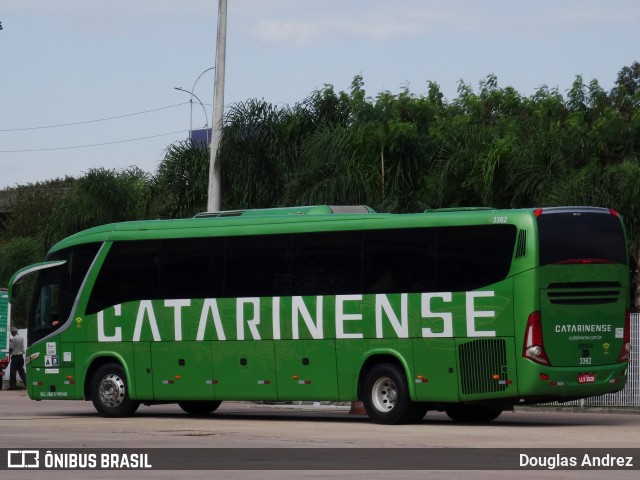 Auto Viação Catarinense 3362 na cidade de Curitiba, Paraná, Brasil, por Douglas Andrez. Número da foto: #12355709.