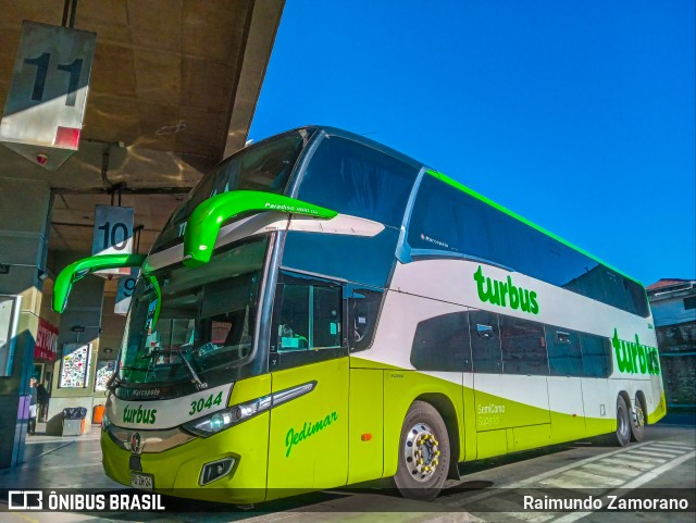 TurBus 3044 na cidade de Viña del Mar, Valparaíso, Valparaíso, Chile, por Raimundo Zamorano. Número da foto: #12358342.