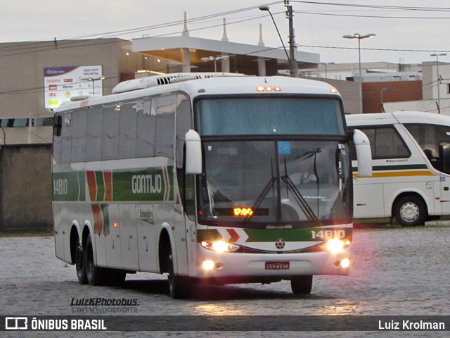 Empresa Gontijo de Transportes 14810 na cidade de Juiz de Fora, Minas Gerais, Brasil, por Luiz Krolman. Número da foto: #12360463.