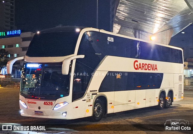 Expresso Gardenia 4520 na cidade de Belo Horizonte, Minas Gerais, Brasil, por Rafael Cota. Número da foto: #12357490.