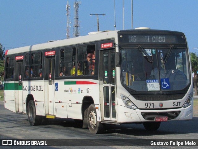 SJT - São Judas Tadeu 971 na cidade de Jaboatão dos Guararapes, Pernambuco, Brasil, por Gustavo Felipe Melo. Número da foto: #12357493.