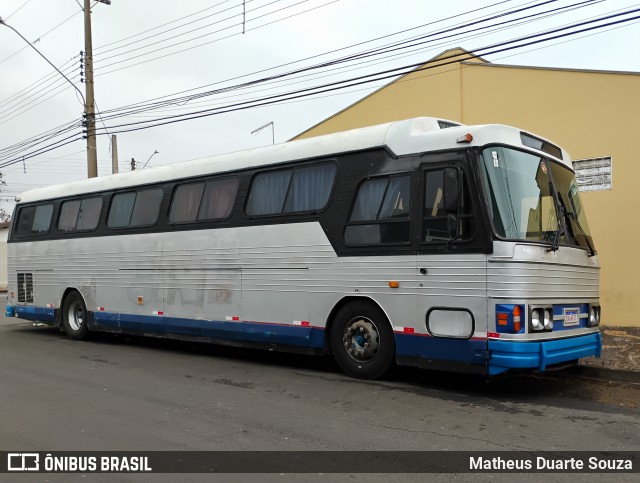 Ônibus Particulares 6537 na cidade de Araras, São Paulo, Brasil, por Matheus Duarte Souza. Número da foto: #12358507.
