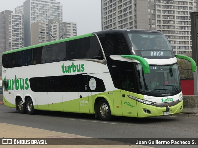 TurBus 3053 na cidade de Santiago, Santiago, Metropolitana de Santiago, Chile, por Juan Guillermo Pacheco S.. Número da foto: #12360120.