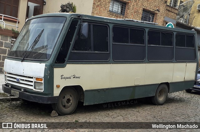 Ônibus Particulares 5220 na cidade de Bagé, Rio Grande do Sul, Brasil, por Wellington Machado. Número da foto: #12360733.