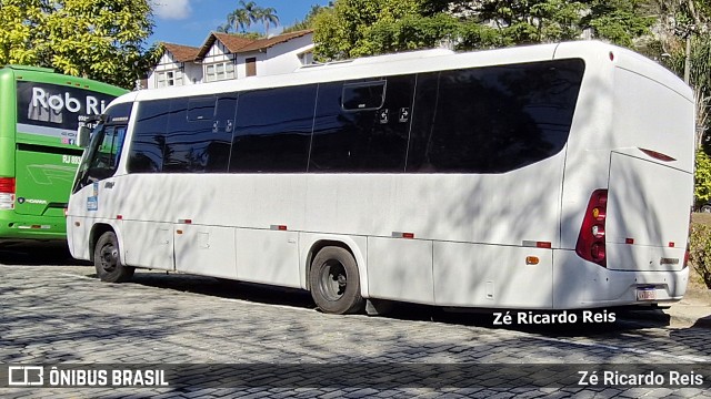 Ônibus Particulares KWT8F63 na cidade de Petrópolis, Rio de Janeiro, Brasil, por Zé Ricardo Reis. Número da foto: #12360863.